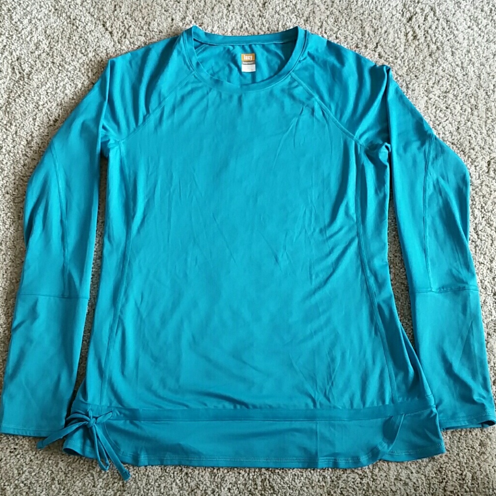 Lucy Long sleeve top tech size M